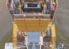 First pier table pour at the south pylon – May 2016