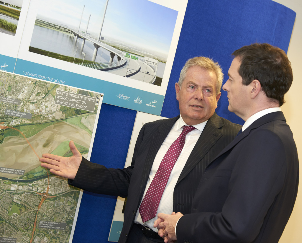 Mersey Gateway Crossings Board Interim Chief Executive explains the Mersey Gateway plans to Chanceloor George Osborne on a visit to Runcorn